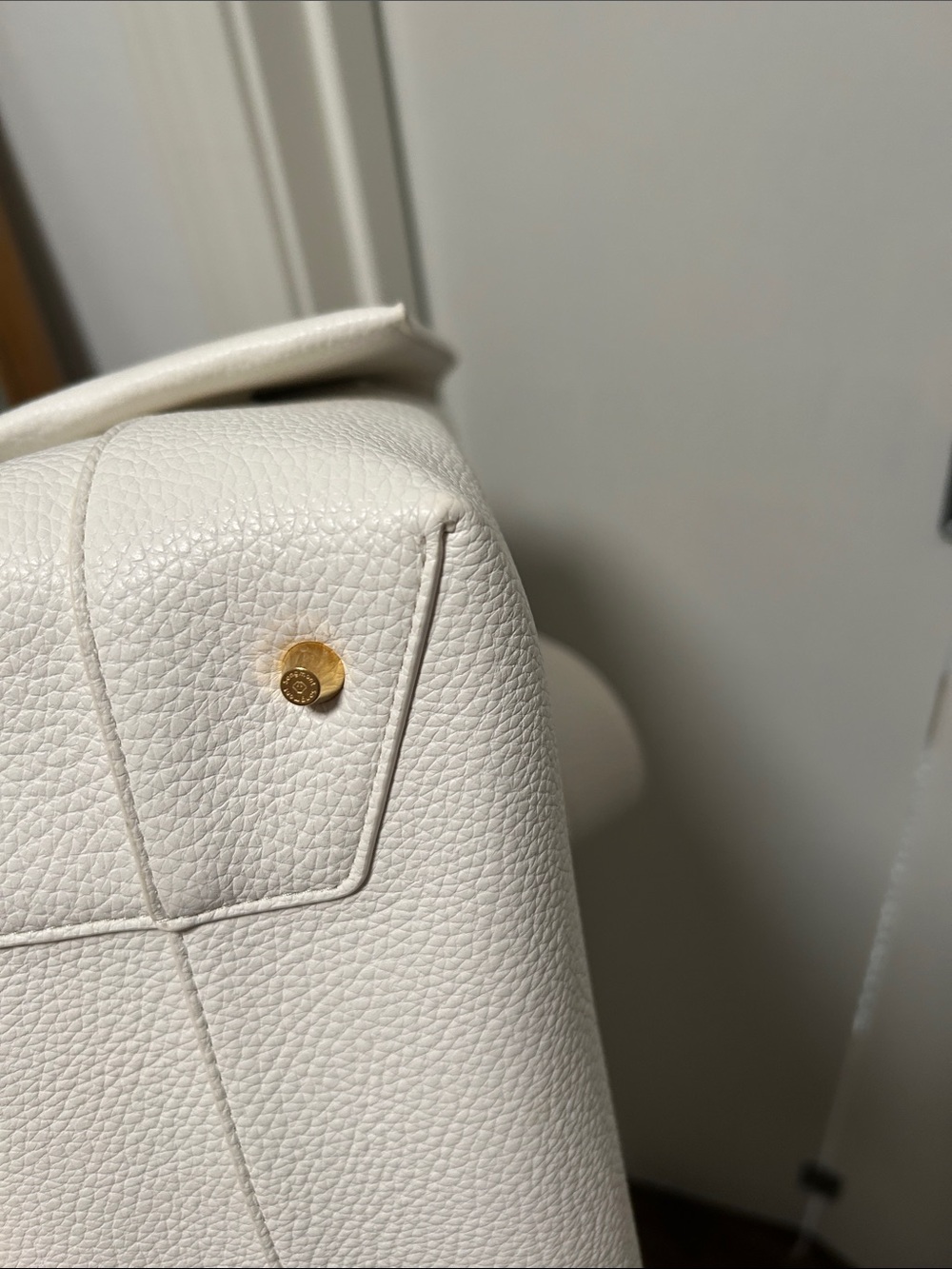 Songmont Medium Drippy Tote in Vegan Leather - Picture 9 of 12